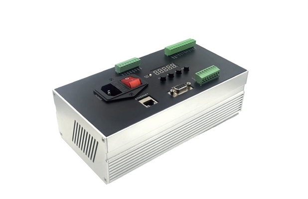 4通道可编程控制器220V供电10A